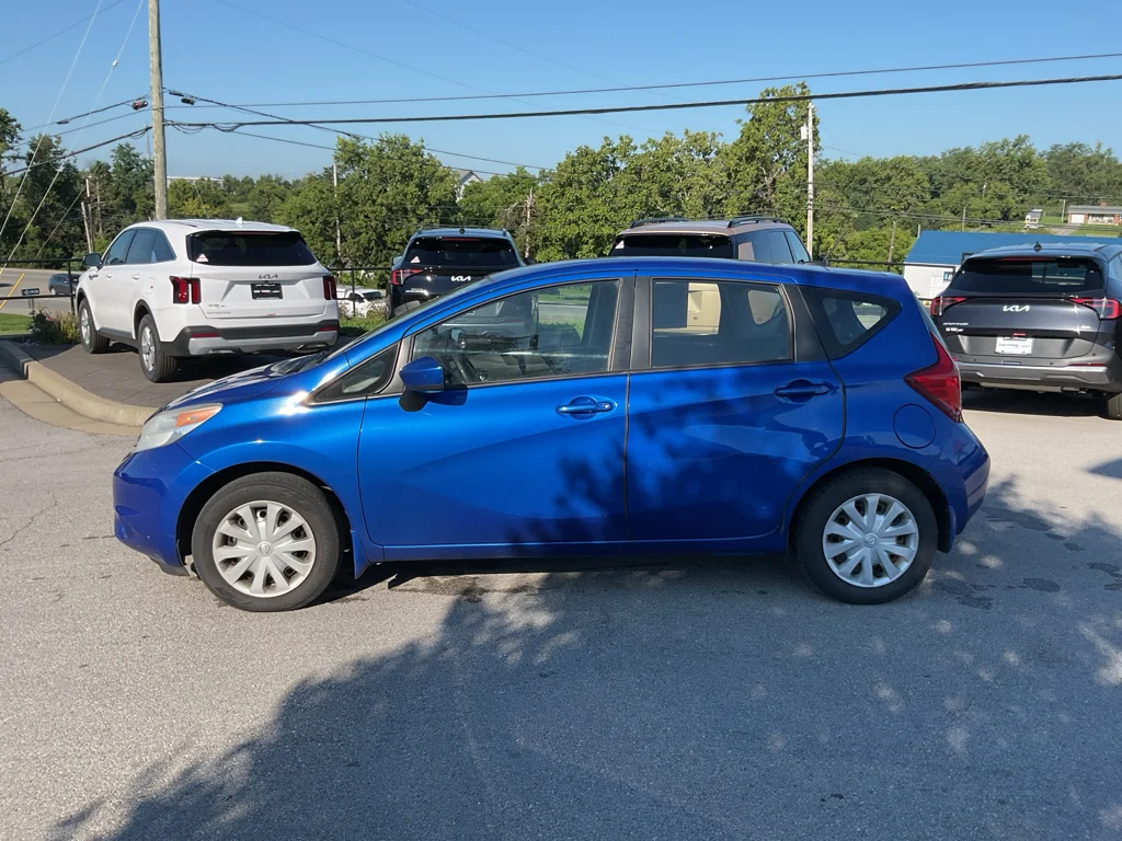 Used 2016 Metallic Blue Nissan SV image 5
