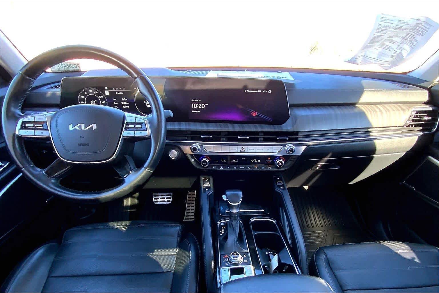 Used 2023 Midnight Lake Blue Kia SX Prestige image 13