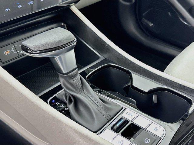 New 2026 Gray Hyundai SEL FWD image 26