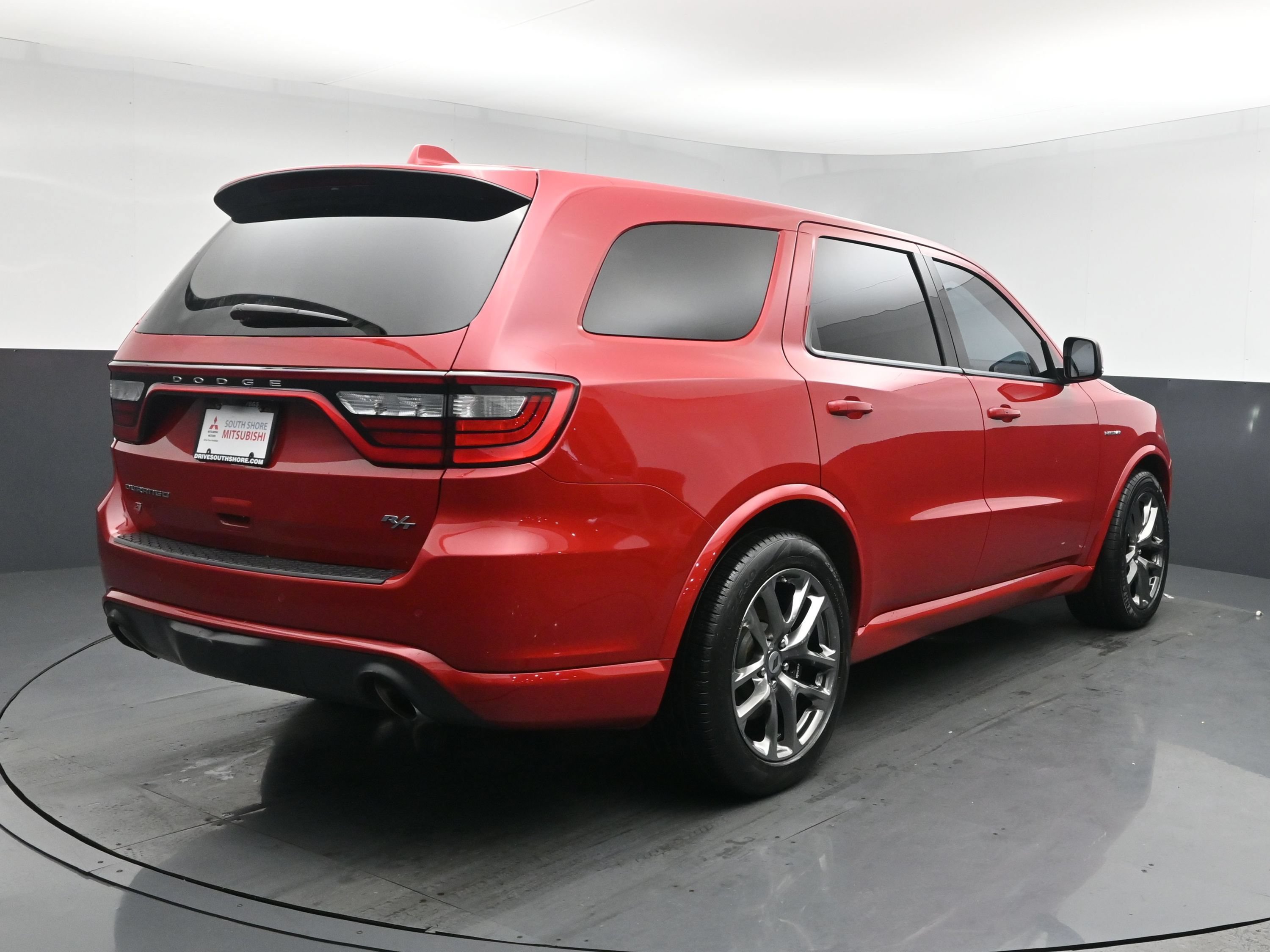 Used 2022 Redline 2 Coat Pearl Dodge R/T image 25