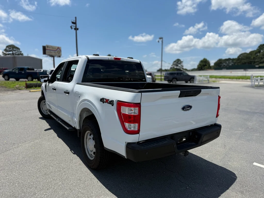 Used 2022 Oxford White Ford XL image 17