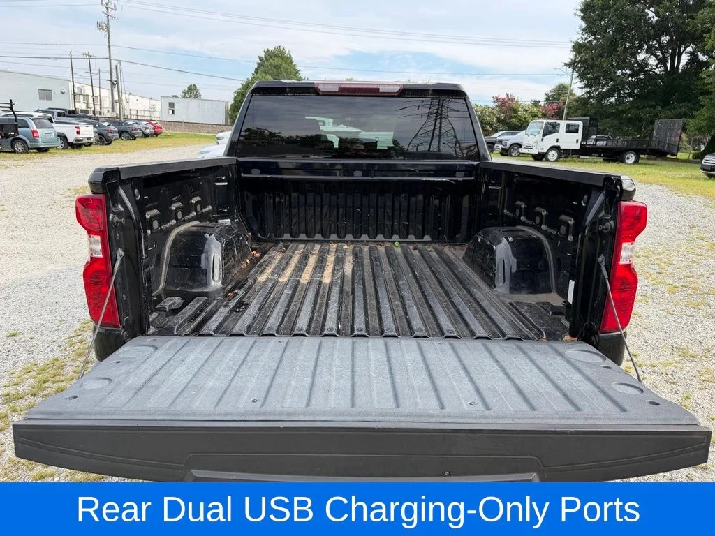 Used 2020 Black Chevrolet LT image 15