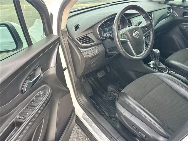 Used 2021 White Buick Preferred image 13