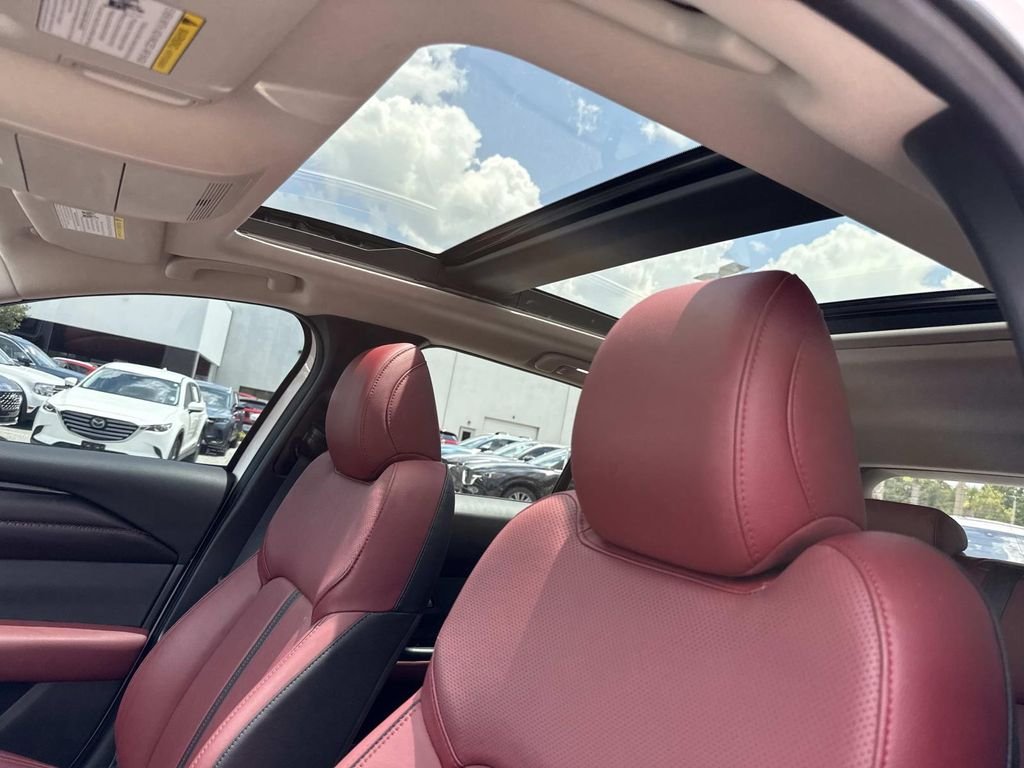 Used 2025 Beige Mazda Premium image 33