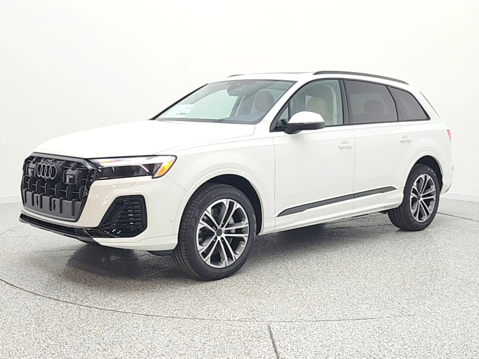 2026 Audi Q7 45 Premium Plus quattro Tiptronic's photo