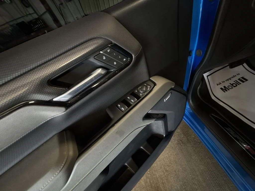 Used 2026 Blue Chevrolet ZR2 image 13