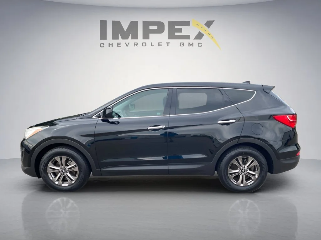 Used 2015  Hyundai  image 2