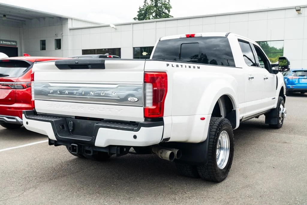 Used 2019 White Ford Platinum image 6
