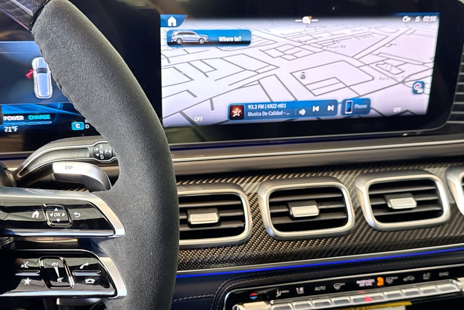 New 2026 MANUFAKTUR Alpine Grey Mercedes-Benz AMG® GLS 63 image 15