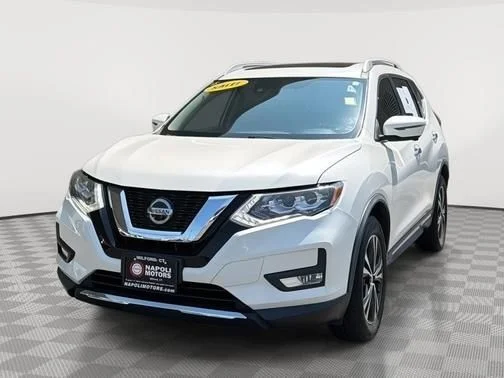 Used 2018 White Nissan SL image 7