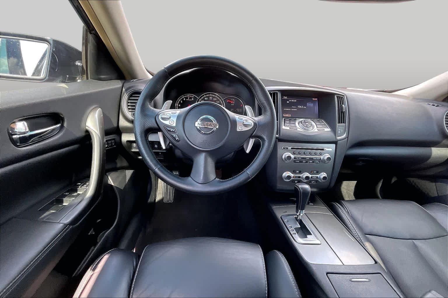 Used 2014 Navy Blue Metallic Nissan 3.5 SV w/Sport Pkg image 6