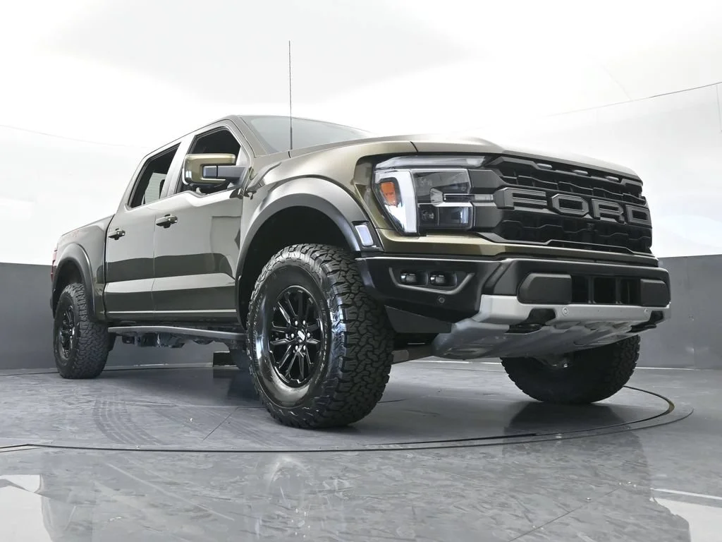 Used 2025 Green Ford Raptor image 70