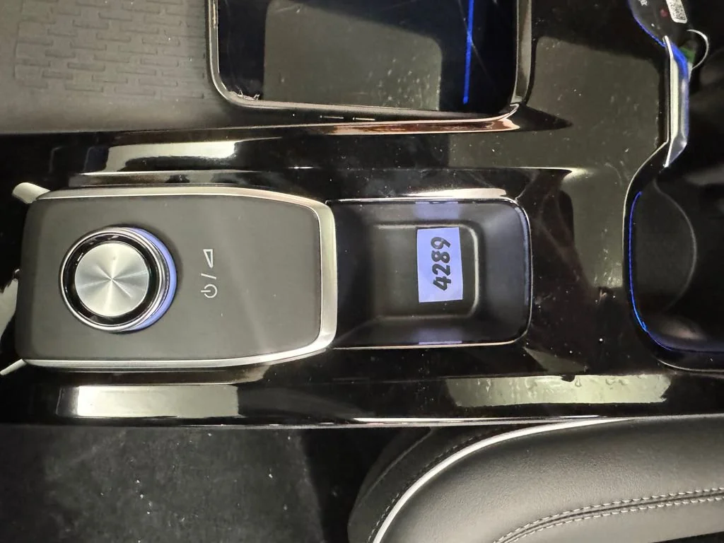 New 2026 Ocean Blue Metallic Buick Avenir image 17