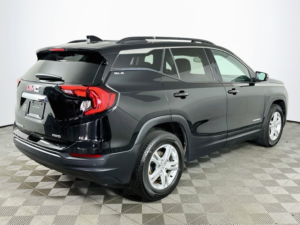 Used 2019 Ebony Twilight Metallic GMC SLE image 5