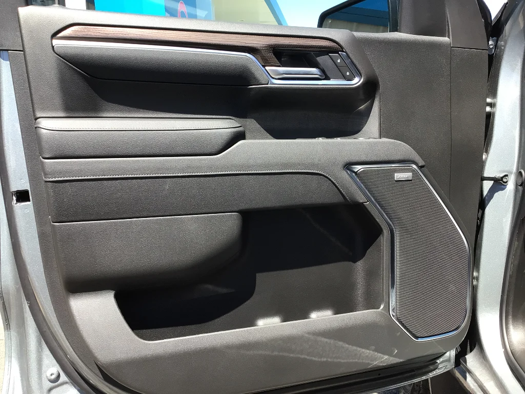 2026 Chevrolet Silverado 1500 LT Trail Boss - Photo 10