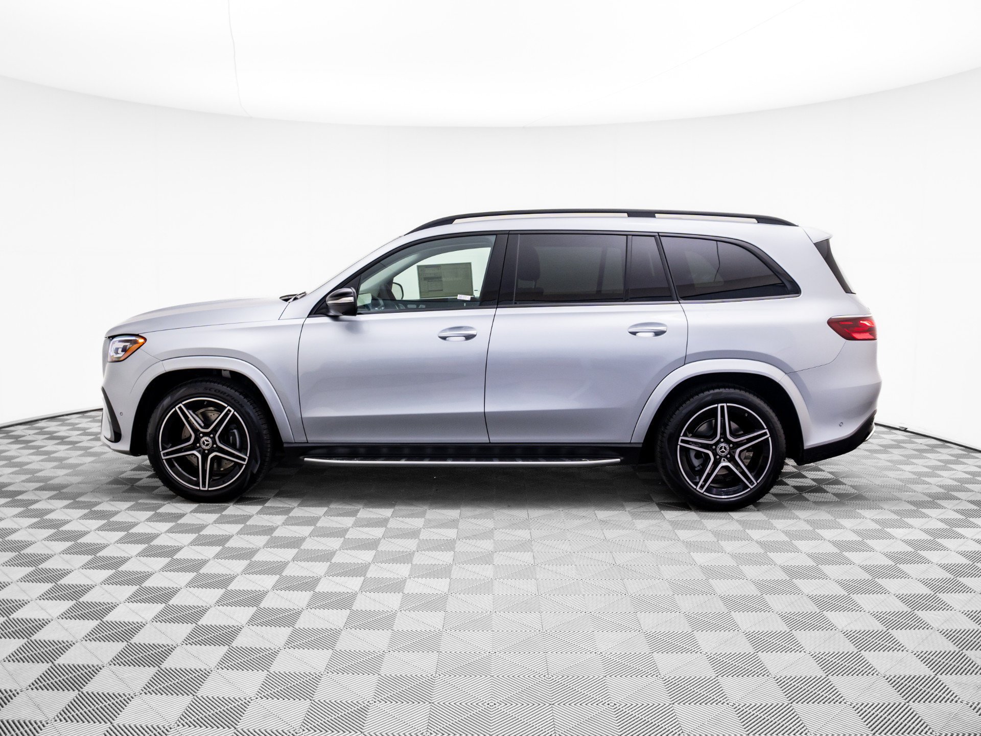 New 2026 Silver Mercedes-Benz GLS 450 image 44