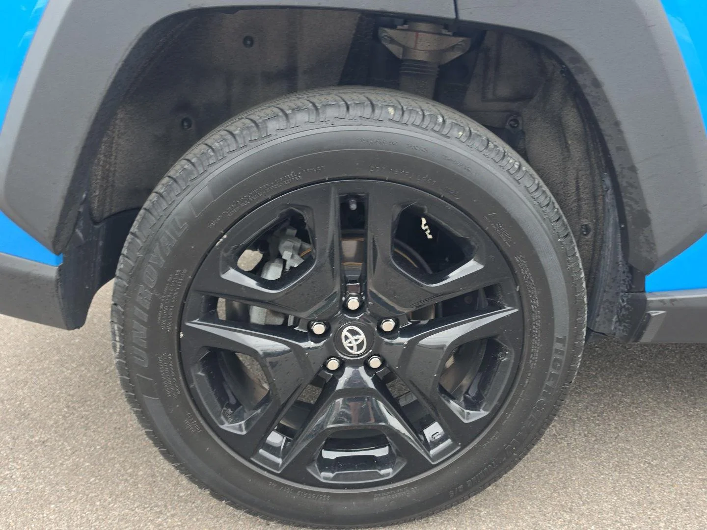 Used 2020 Blue Flame Toyota Adventure image 13
