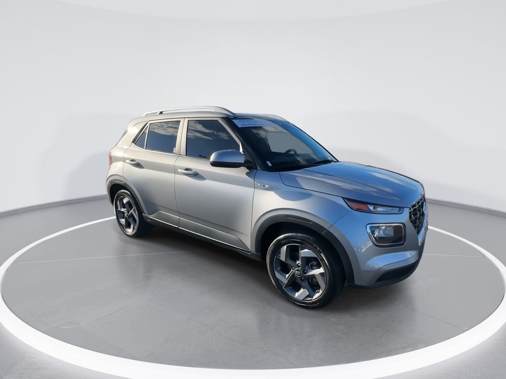 Used 2024 Hyundai Venue SEL with VIN KMHRC8A36RU308376 for sale in Bardstown, KY