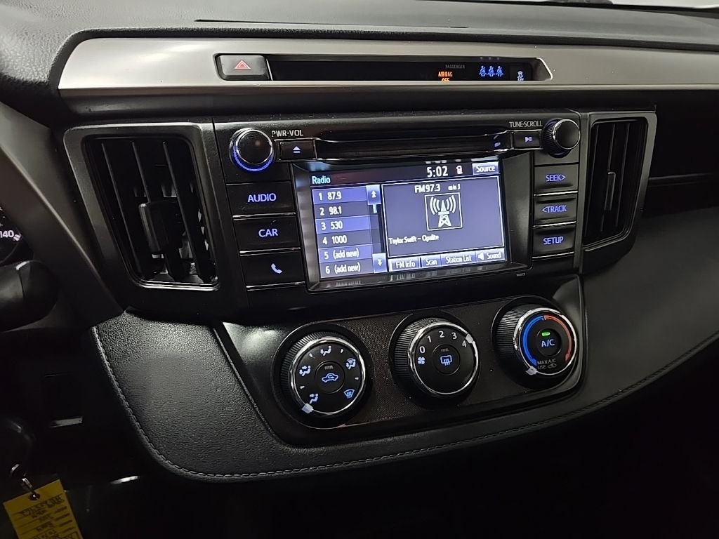 Used 2017 White Toyota LE image 24