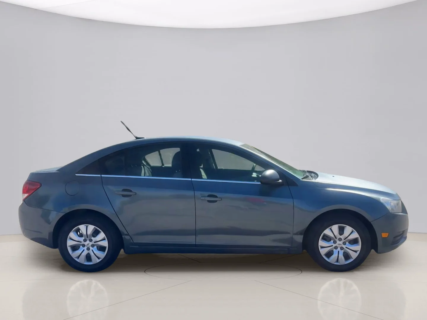 Used 2012 Blue Chevrolet 2LS image 6