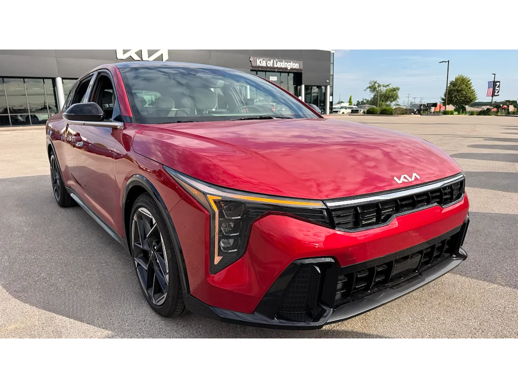 New 2026 Currant Red Kia GT-Line image 2