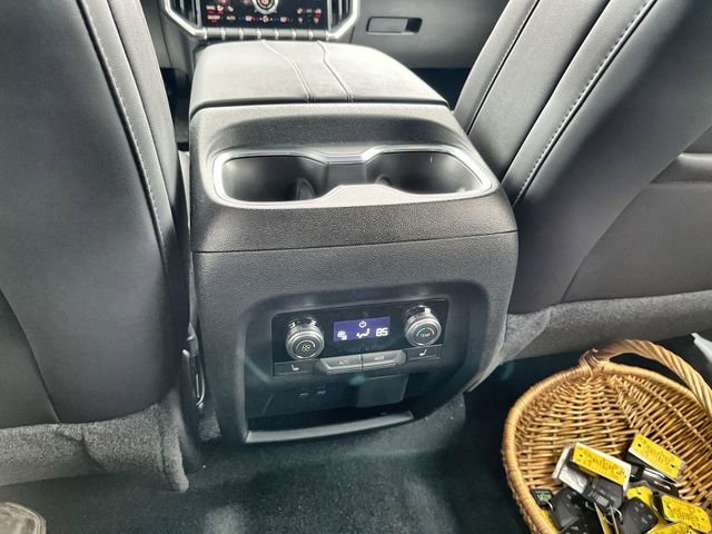 2026 GMC Acadia Elevation - Photo 24