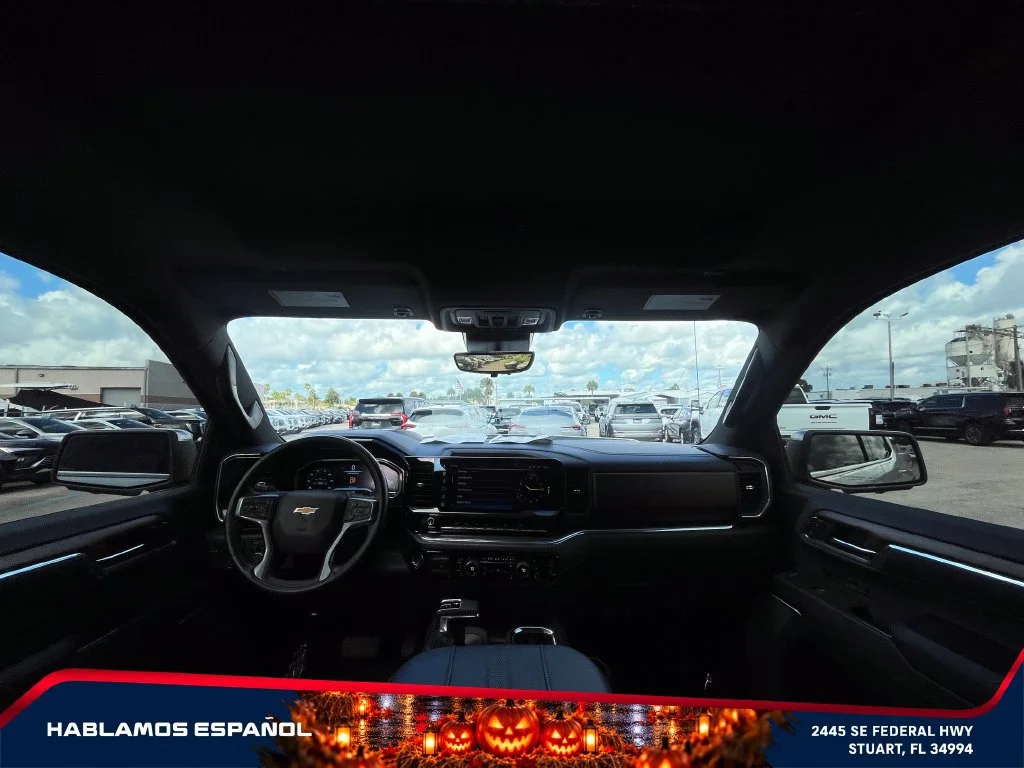 Used 2023 IRIDESCENT PEARL TRICOAT Chevrolet High Country image 14