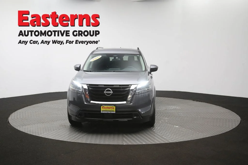 Used 2022 Gray Nissan SV image 53