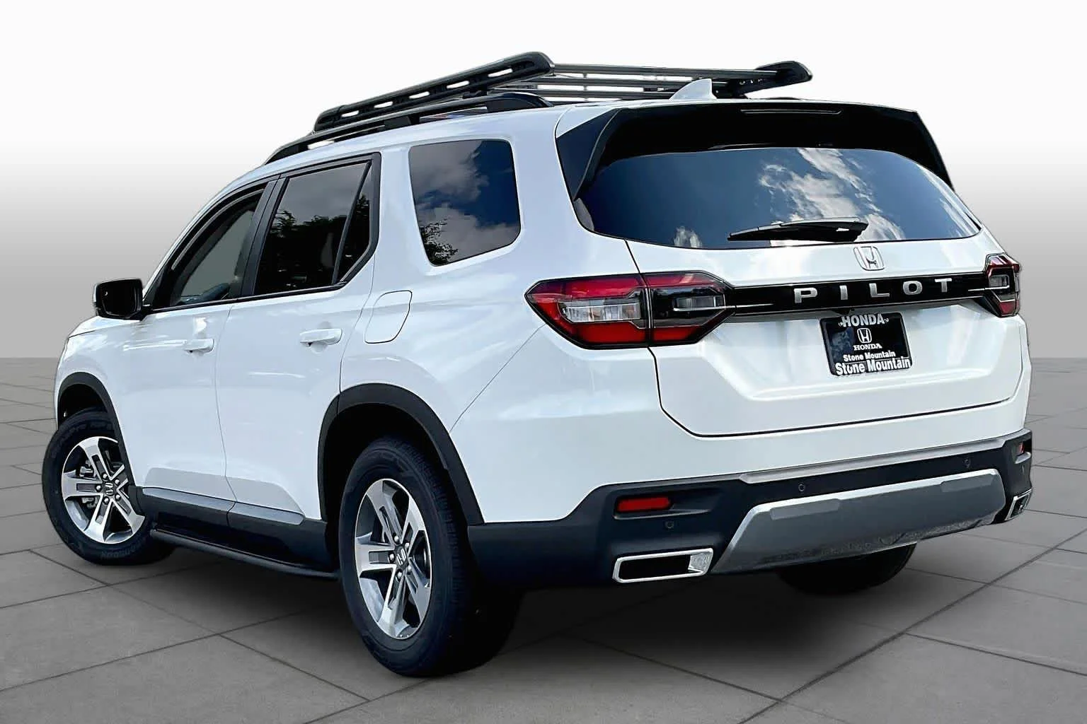 New 2026 Platinum White Pearl Honda EX-L image 12