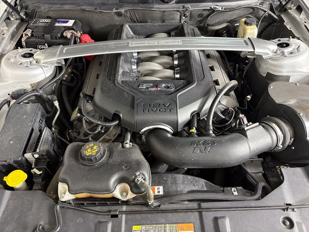 Used 2014 Silver Ford GT image 28