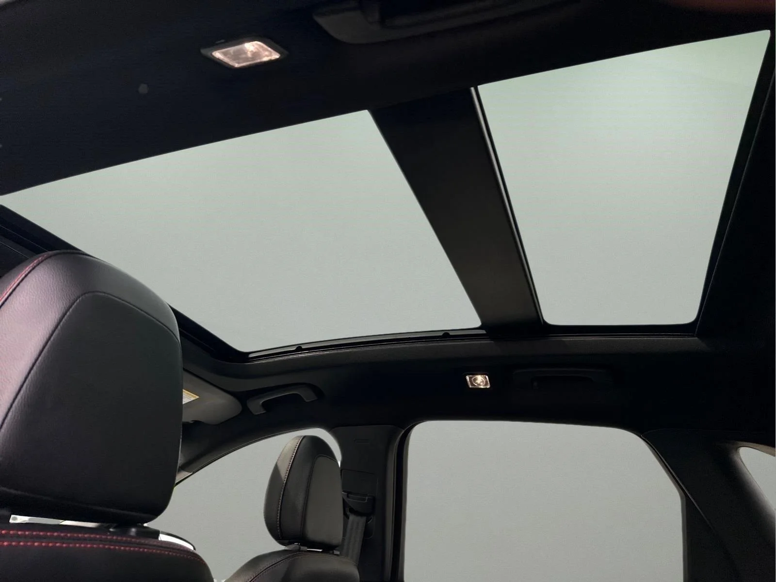 Used 2023  Ford ST-Line Elite image 15