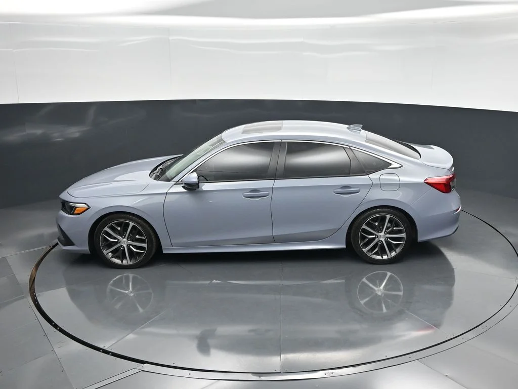 Used 2024 Gray Honda Touring image 44