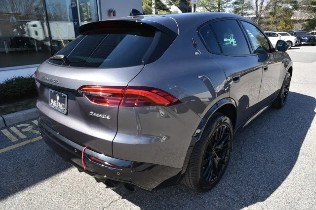 New 2025 Grigio Lava Metallic Maserati Modena image 14
