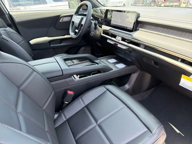 New 2027 White Kia SX-Prestige image 21