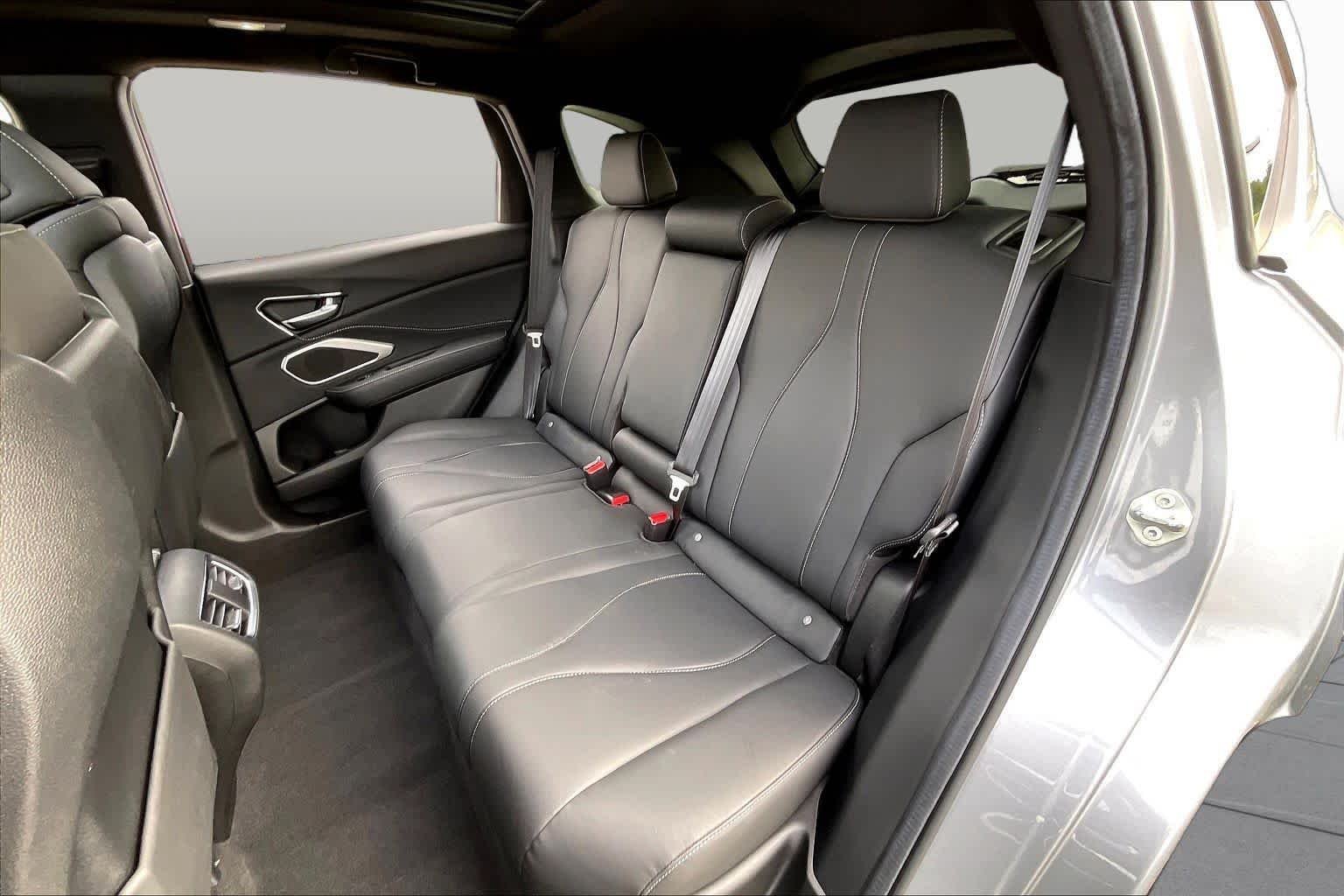 Certified Used 2025 Solar Silver Metallic Acura  image 19