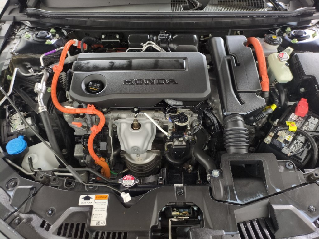 2025 Honda Accord Hybrid Touring - Photo 29