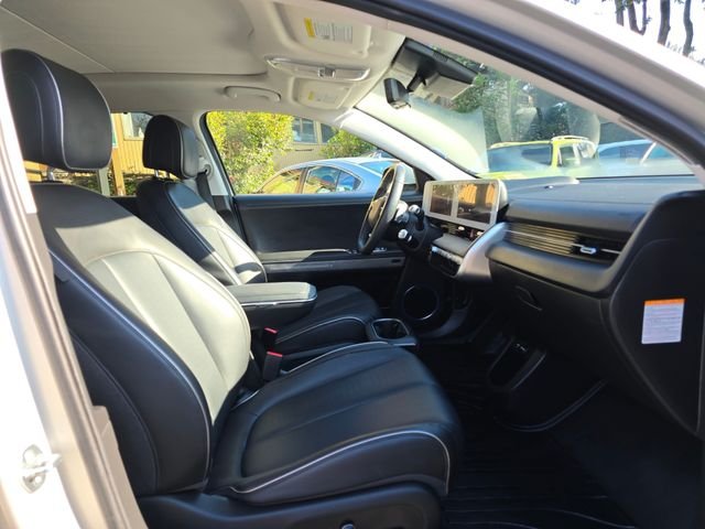 2024 Hyundai IONIQ 5 Limited - Photo 10
