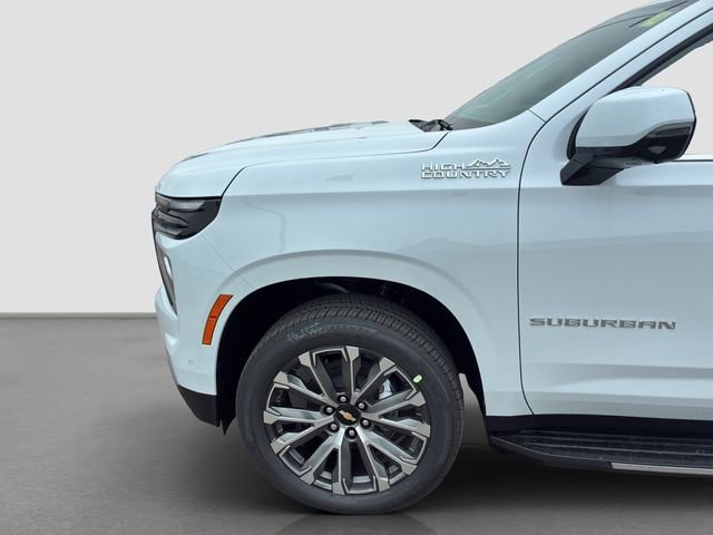 New 2026 Polar White Tricoat Chevrolet High Country image 7