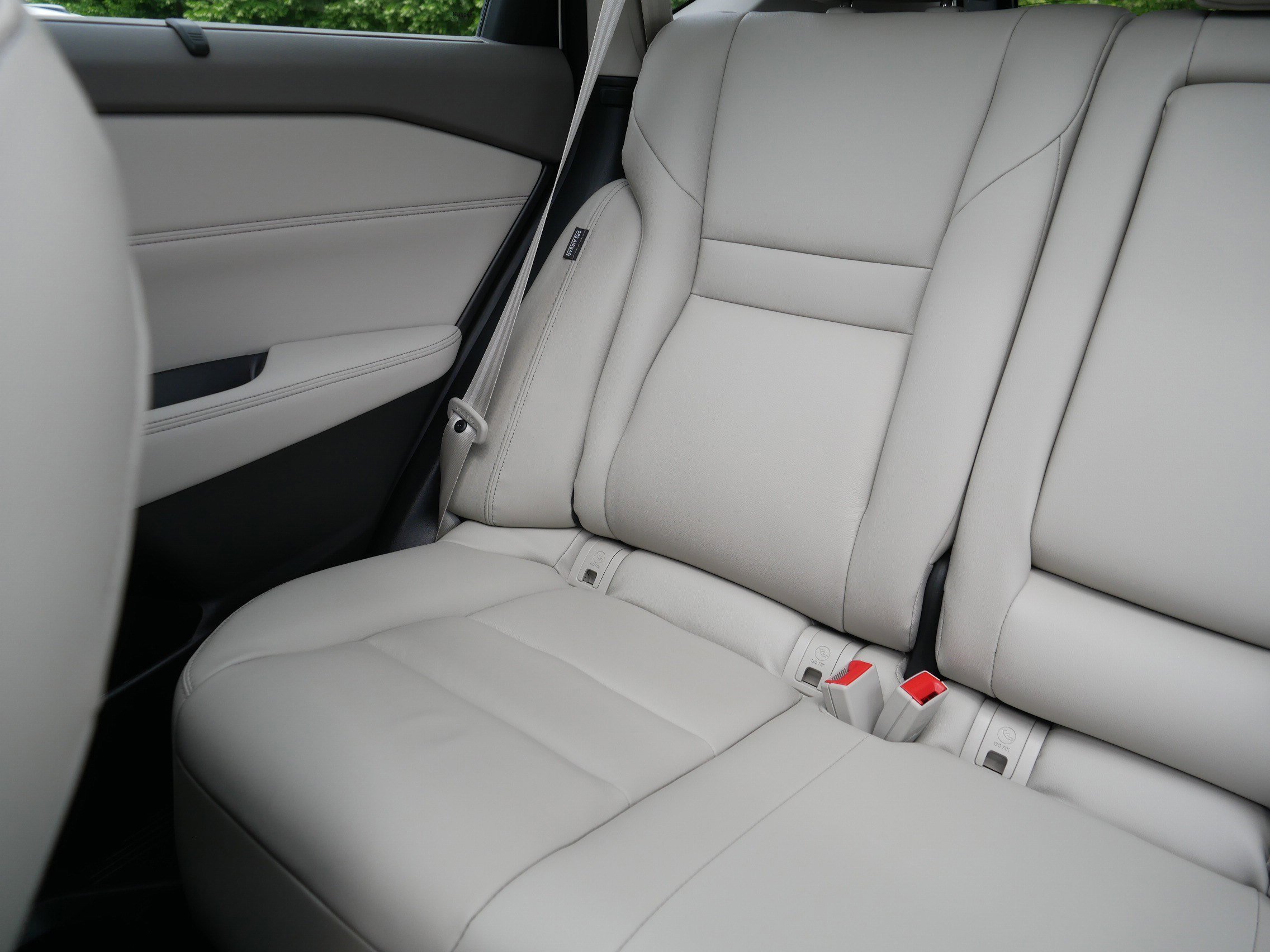 Certified Used 2023 Pearl White Tricoat Nissan SL image 12