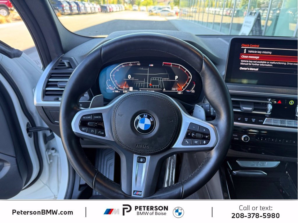 Used 2024 White BMW xDrive30i image 18