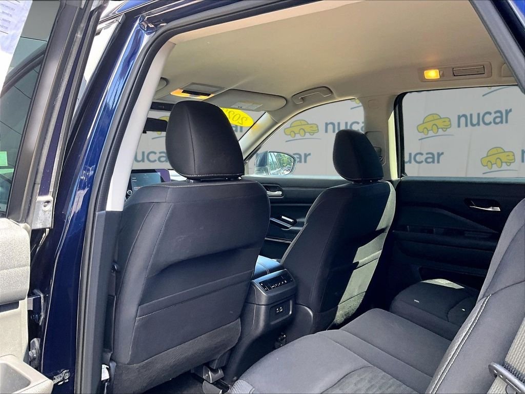 Used 2022 Blue Nissan S image 21