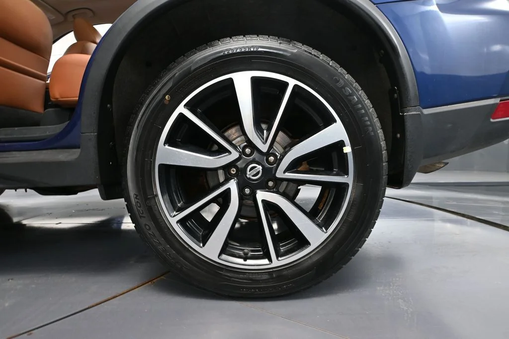 2018 Nissan Rogue SL - Photo 11