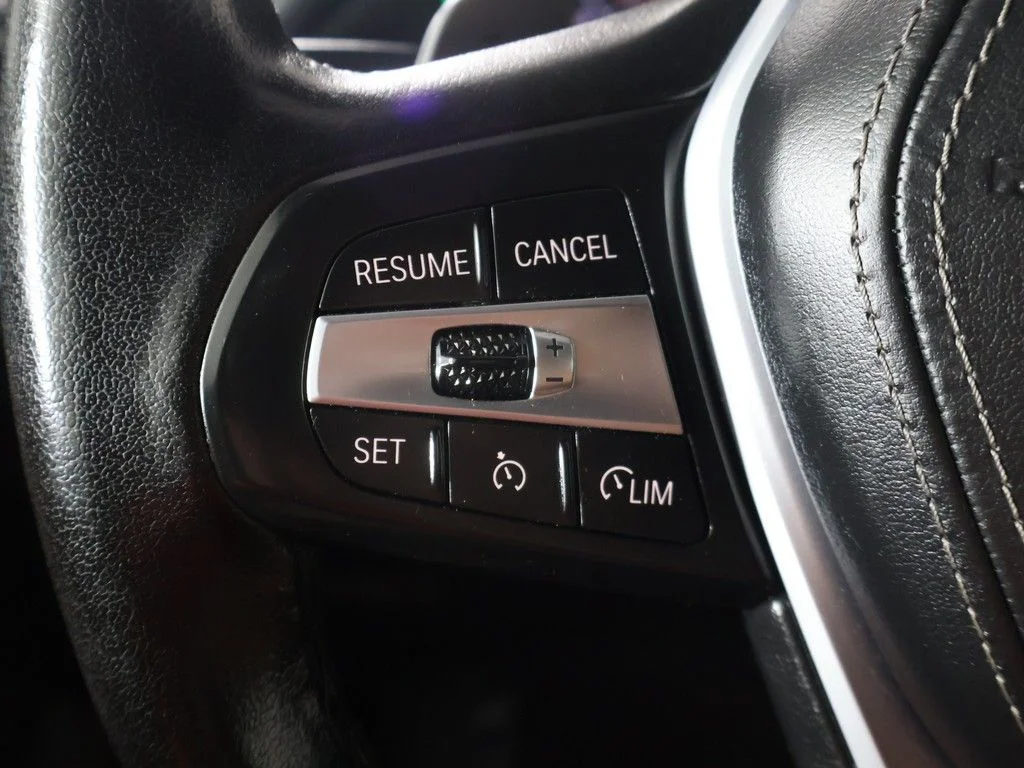 Used 2022 Blue BMW xDrive40i image 42