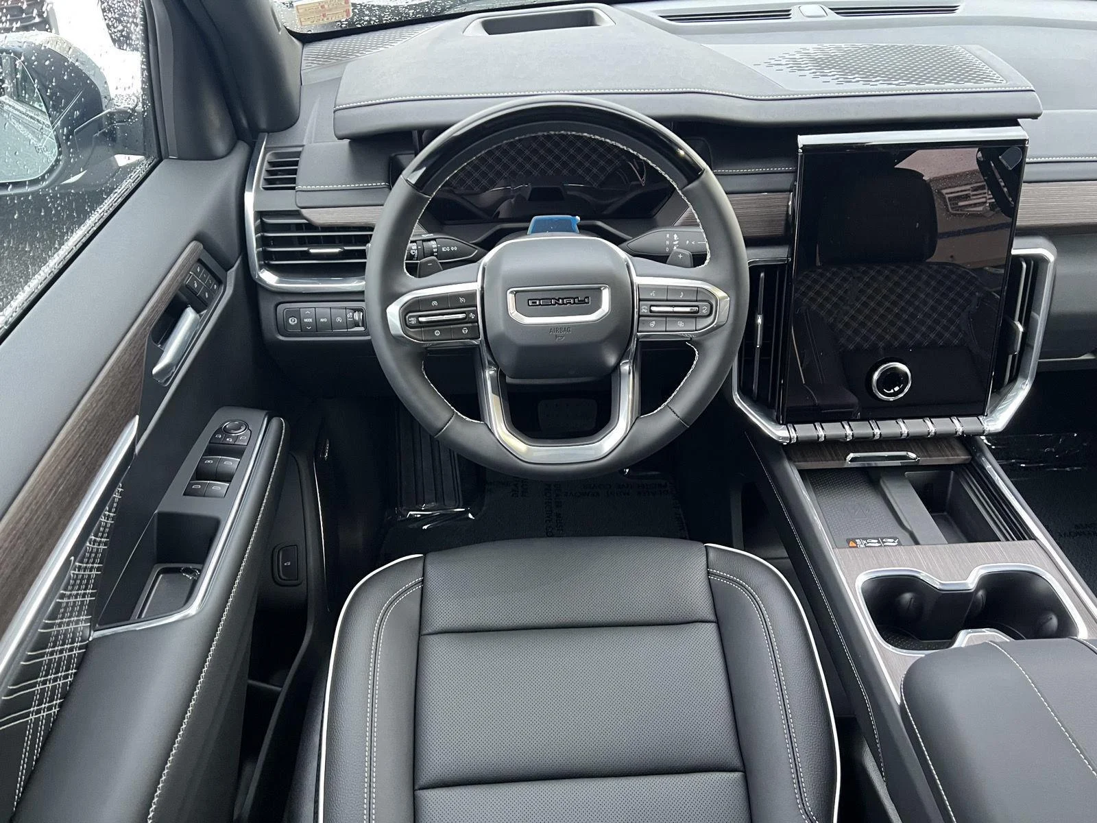 2027 GMC Acadia Denali - Photo 35