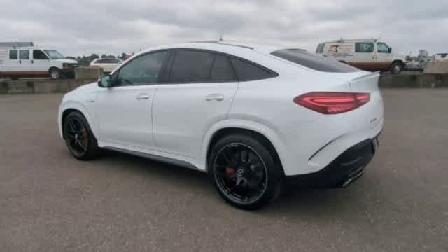 New 2026 MANUFAKTUR Moonlight White Metallic Mercedes-Benz AMG® GLE 63 S 4MATIC+ Coupe image 6