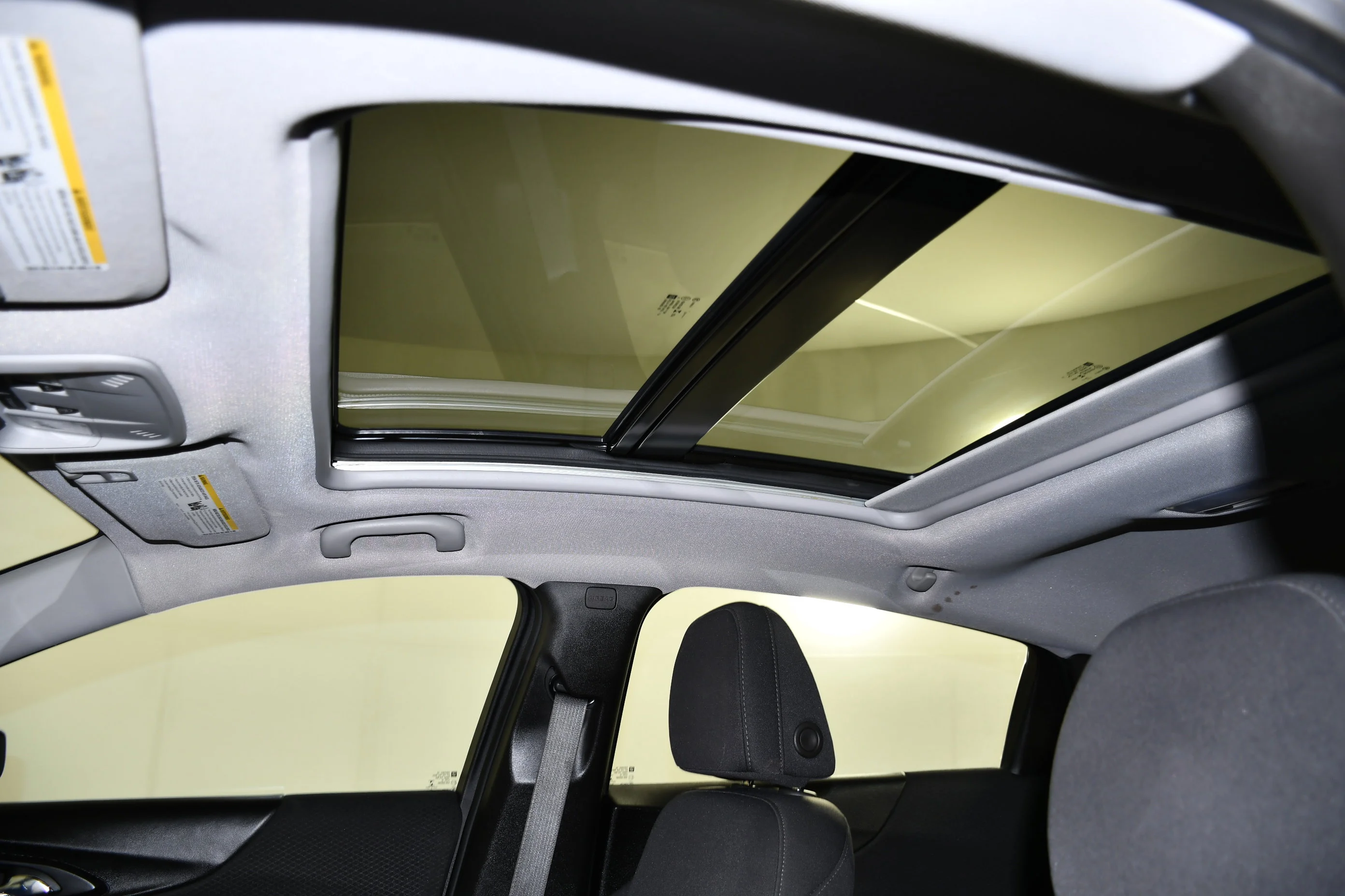 Used 2024 Sterling Gray Metallic Chevrolet LT image 39