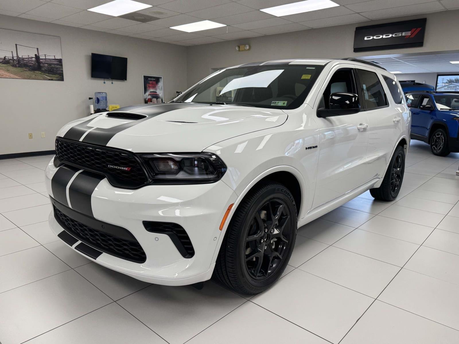 New 2026 White Knuckle Clearcoat Dodge GT HEMI V8 image 25