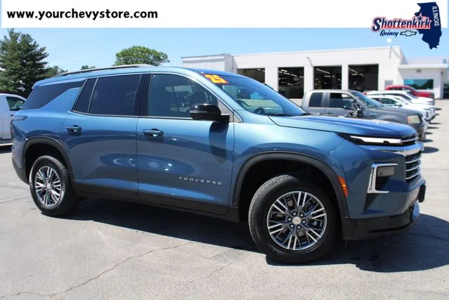 2025 Chevrolet Traverse LT