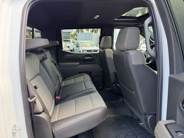 Used 2023 White Chevrolet ZR2 image 18
