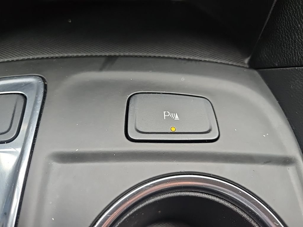 Used 2024 White Chevrolet LT image 58